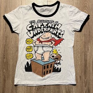 Out of Print Captain Underpants Graphic T-Shirt Size M